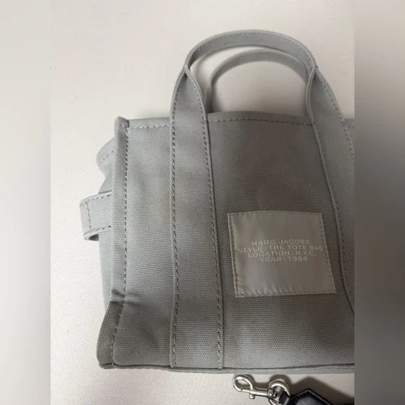 Marc Jacobs Grey “The Tote Bag” - Picture 6 of 6